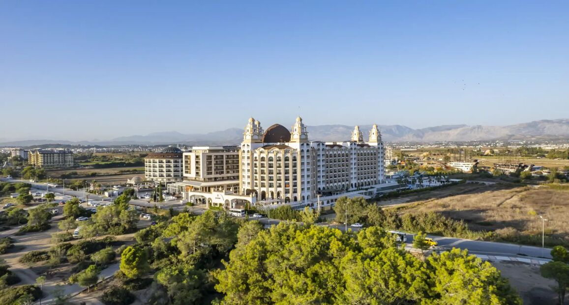 JAdore Deluxe Hotel & Spa