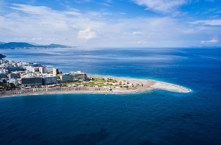 Aquamare City and Beach Hotel