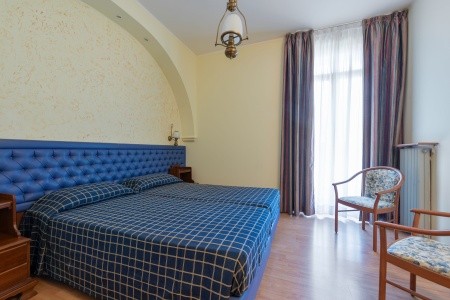 Hotel v Malcesine na břehu jezera Lago di Garda