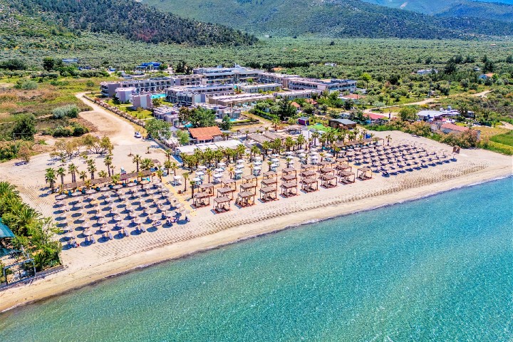 Alea Hotel & Suites