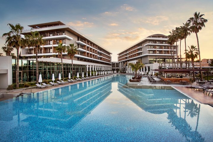 0 Hotel 12