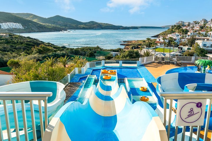 Fergus Club Carema Splash resort u pláže na Menorce
