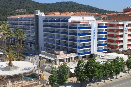Hotel Riviera v Santa Susanně blízko pláže