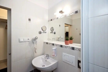 Hotel Flora v centru Olomouce s komfortním ubytováním