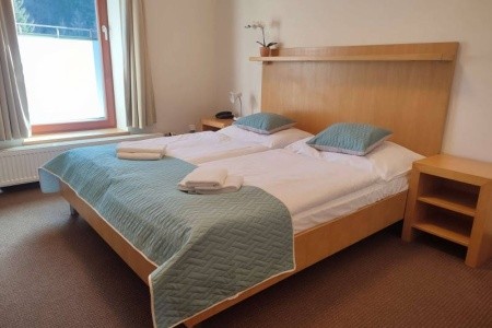 Hotel Skalní Mlýn v Moravském krasu s krásným okolím