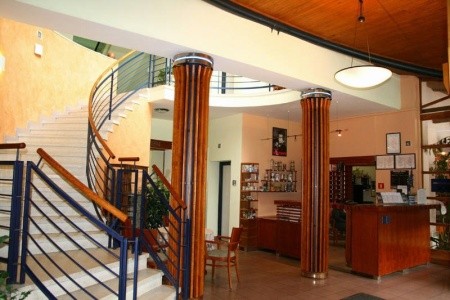 Hotel Skalní Mlýn v Moravském krasu s krásným okolím