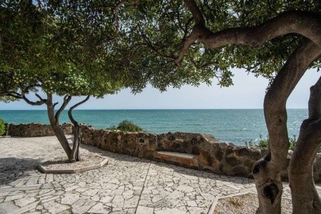 Villa Mg Hotel v Santa Marinella blízko pláže La Toscana.