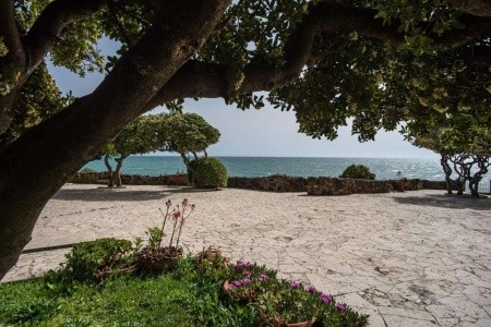 Villa Mg Hotel v Santa Marinella blízko pláže La Toscana.