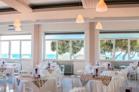 Villa Mg Hotel v Santa Marinella blízko pláže La Toscana.