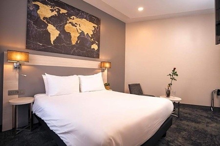 Hotel Univers v centru Nice, blízko pláže a historických památek.