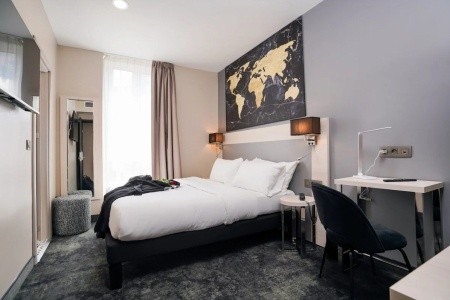 Hotel Univers v centru Nice, blízko pláže a historických památek.