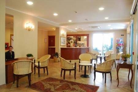 Hotel Jole v Cesenaticu, blízko pláže