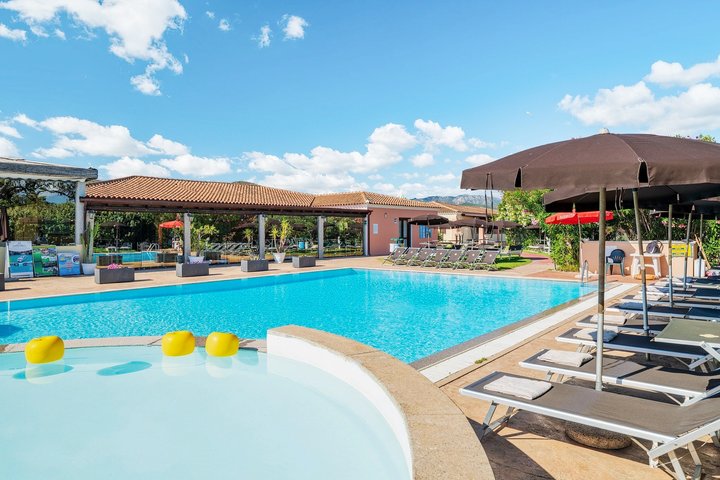 Li Suari Club Village